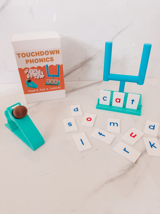 Touchdown Phonics | CVC Word Building Game